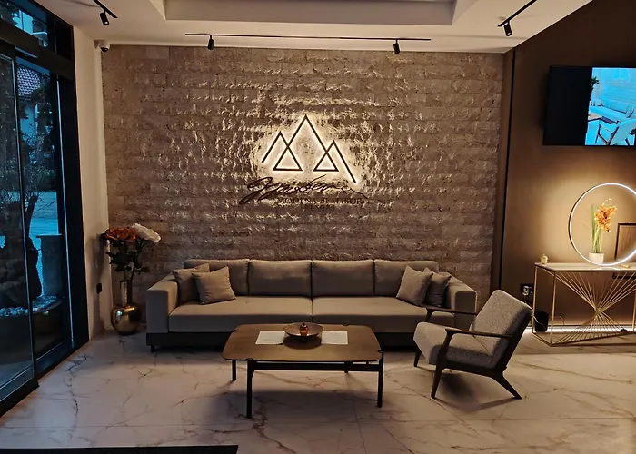 New Moderna Spa&fun Centar * Ζλάτιμπορ