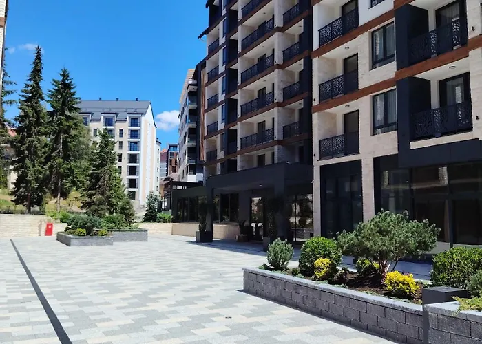 New Moderna Spa&fun Centar * Ζλάτιμπορ