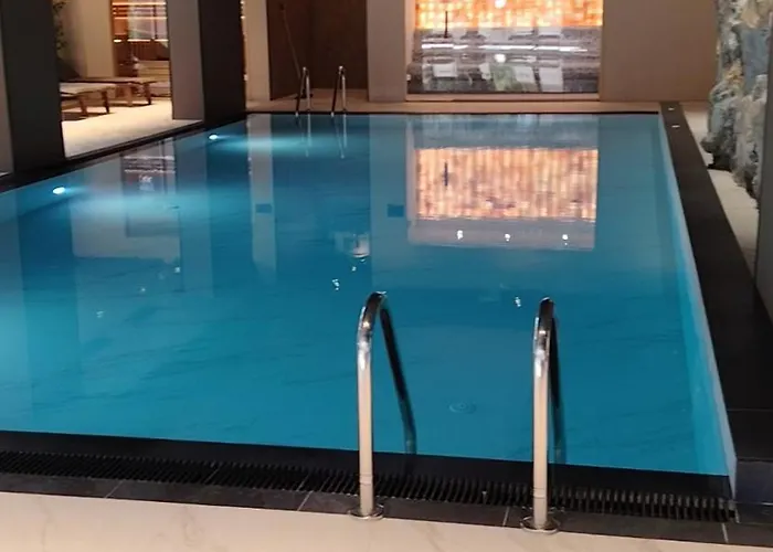 New Moderna Spa&fun Centar Ζλάτιμπορ